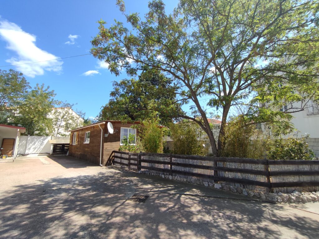 chalet beziers exterior